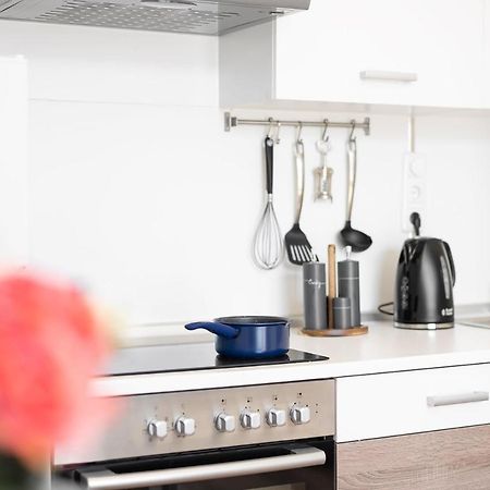 Wiesen Living - Apartment For Up To Twelve People Мюнхен Экстерьер фото